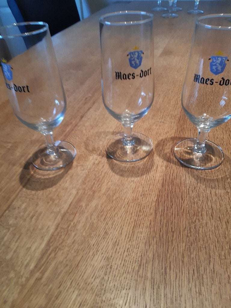 bierglazen maes dort, Verzamelen, Ophalen of Verzenden, Zo goed als nieuw, Glas of Glazen, Overige merken