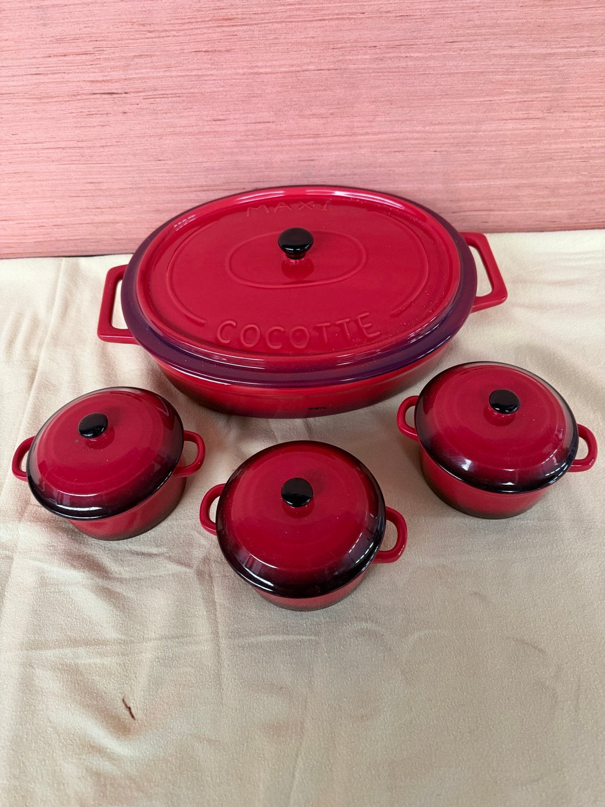 Rode braadpan met 3 mini-pannetjes, Ophalen, Overige materialen, Braadpan, Met deksel