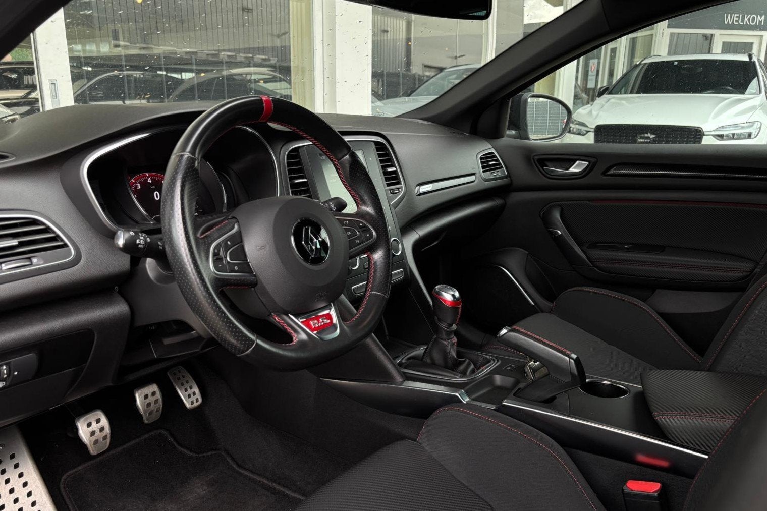 Renault Mégane 1.8 RS 280pk | HANDBAK | LED | 18" LMV | 4WS, Auto's, Voorwielaandrijving, Stof, Gebruikt, 4 cilinders