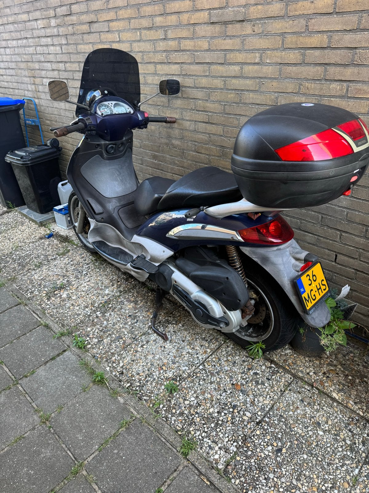 Piaggio Beverly 500cc motorscooter met topkoffer, Particulier, Scooter, 500 cc