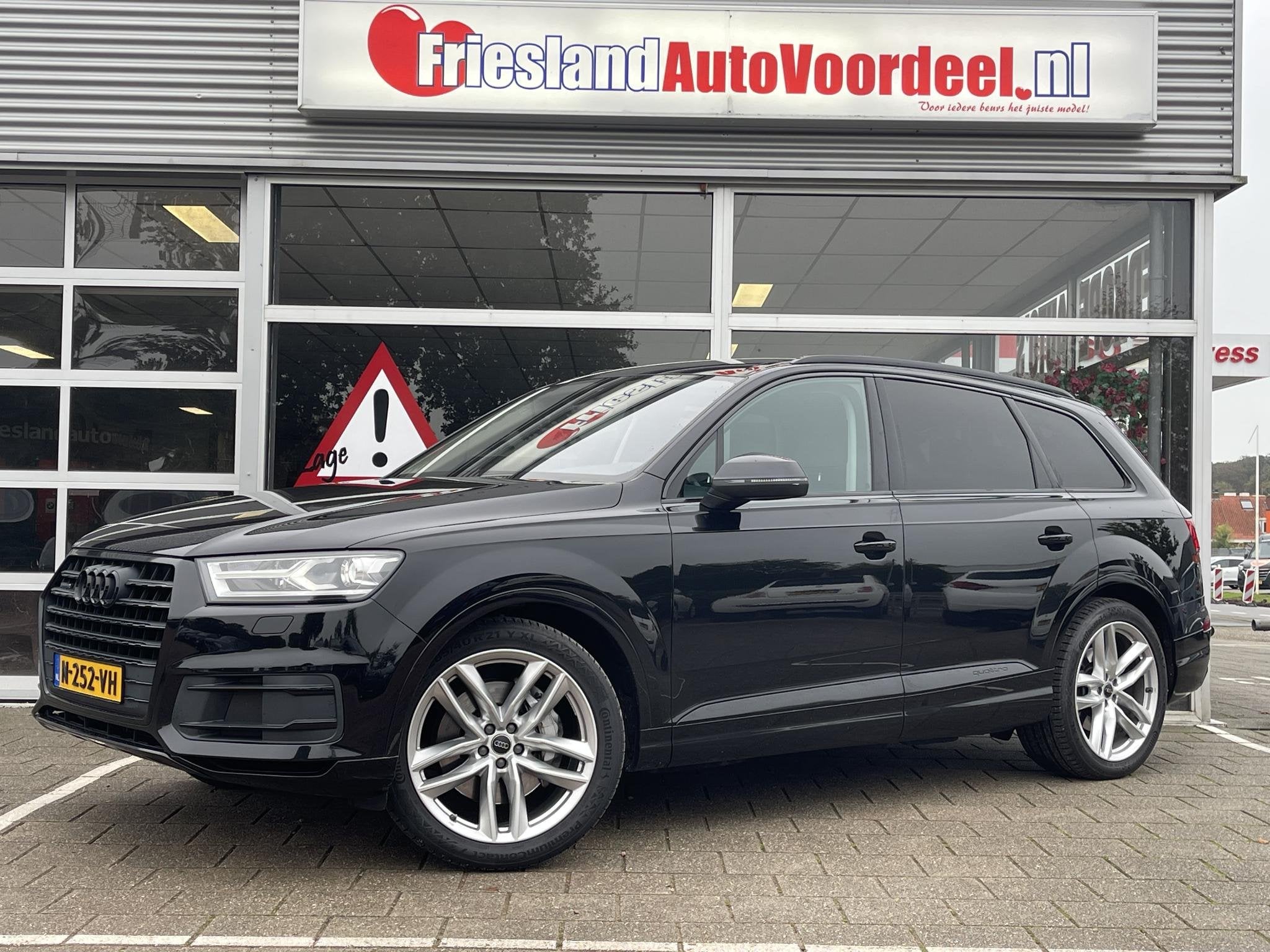 Audi Q7 3.0 TFSI quattro Pro Line + 7p /Luchtvering/leder/on, 2005 kg, Gebruikt, Euro 6, Met garantie (alle)