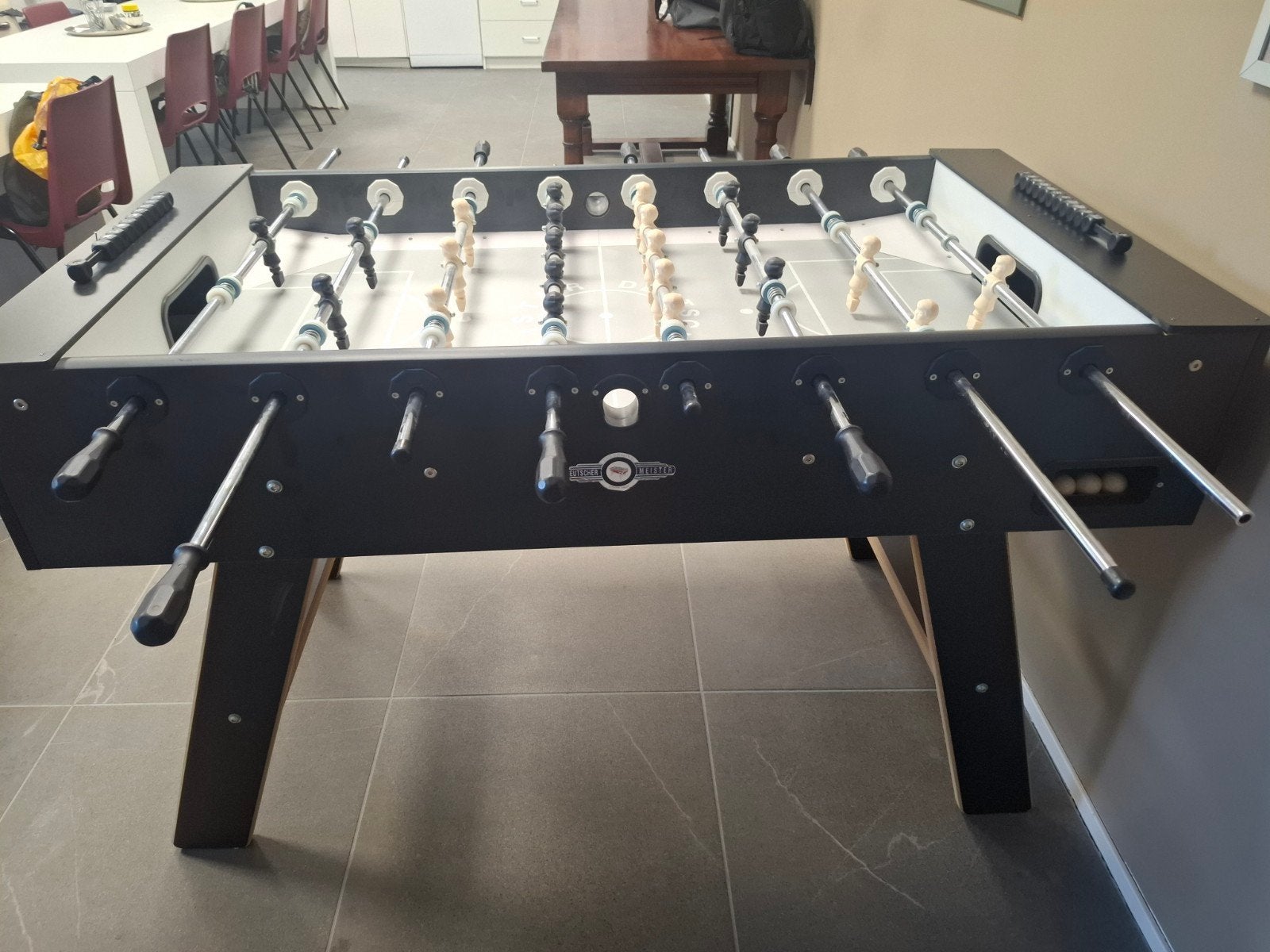 Tafelvoetbaltafel in goede staat inclusief ballen, Ophalen of Verzenden, Gebruikt