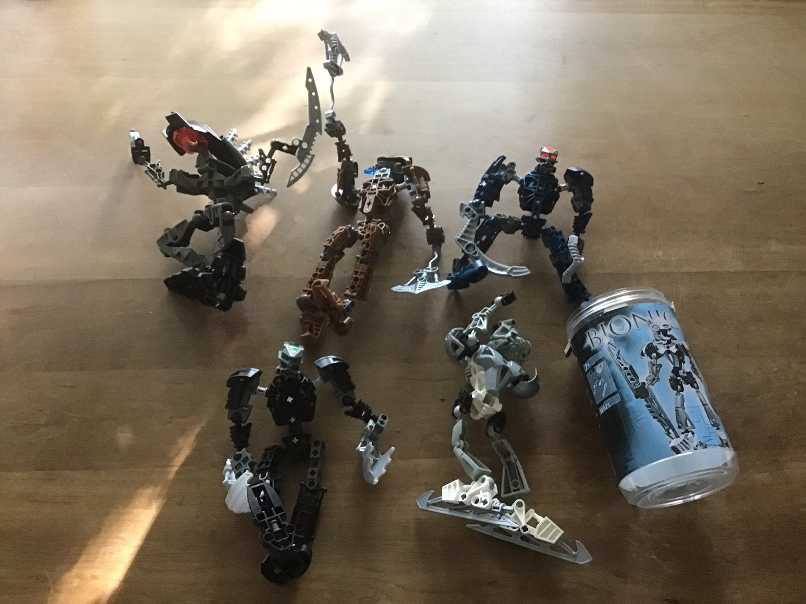 Lego bionicles klein partijtje niet compleet 1 met doos., Ophalen of Verzenden, Gebruikt