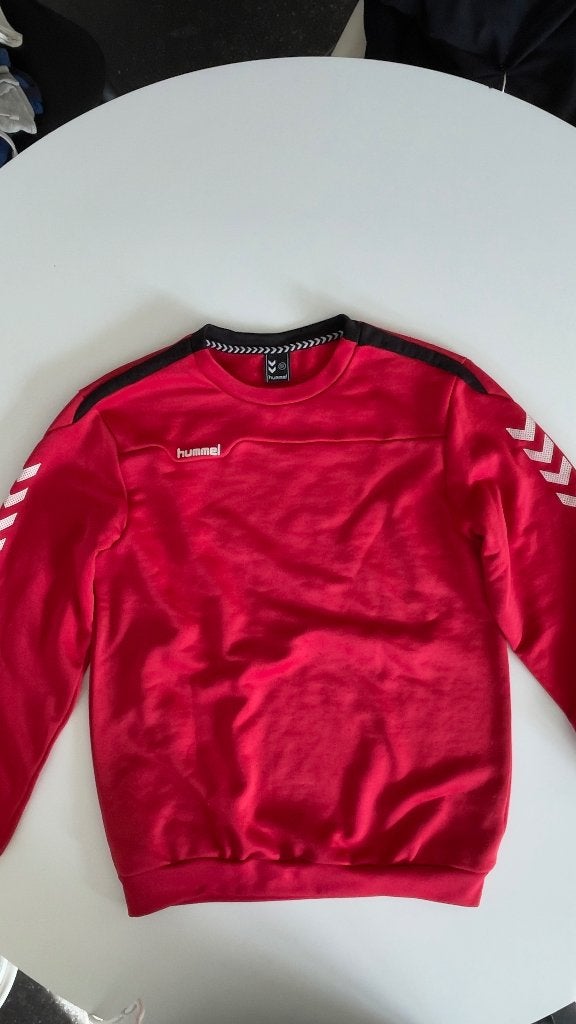 Diverse Hummel sporttruien,hoodie,trainingsjas maat 152-164, Jongen of Meisje, Sport- of Zwemkleding, Ophalen of Verzenden, Zo goed als nieuw