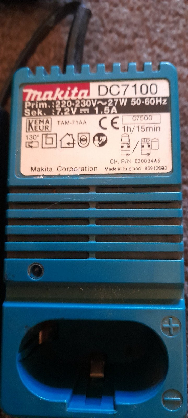 Makita 7.2 volt dc 7100 boormachine 1accu laad niet goed op, Ophalen, Gebruikt, Boormachine