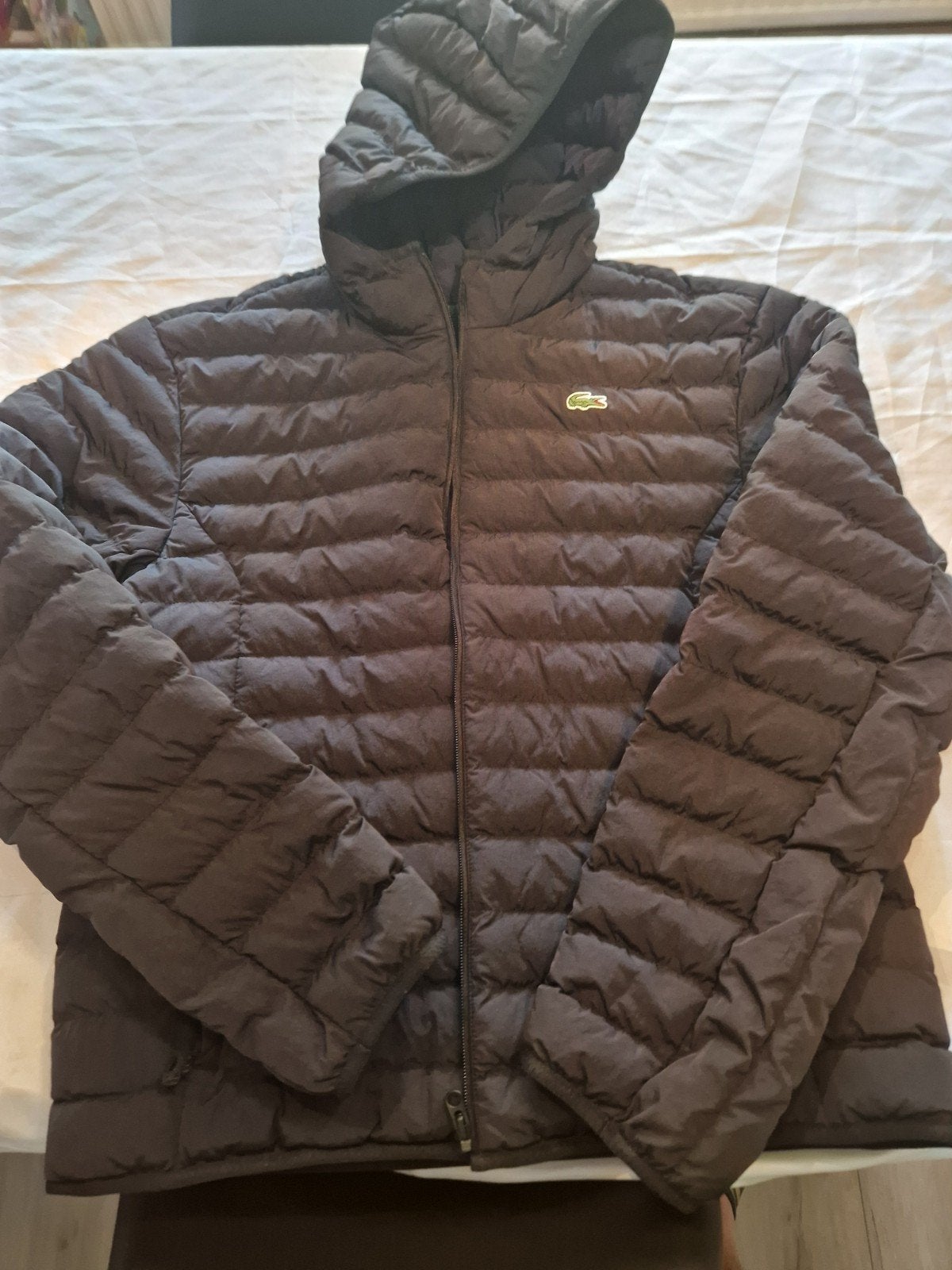Lacoste donsjack met capuchon - Maat 56 (L/XL), Kleding | Heren, Maat 56/58 (XL), Ophalen of Verzenden, Zo goed als nieuw, Lacoste