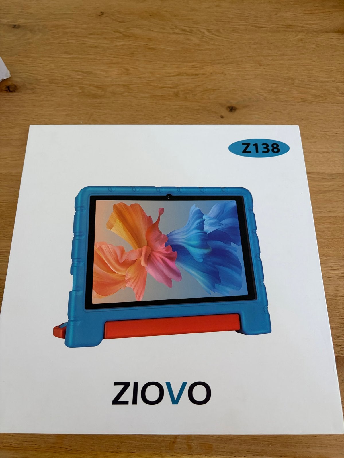 Ziovo Z138 Tablet -Nieuw in doos met roze beschermings cover, 32 GB, Nieuw, Z138, Wi-Fi