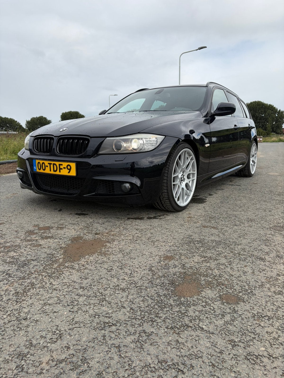 BMW 3-Serie 3.0 I 325 Touring AUT 2012 Zwart, 745 kg, Achterwielaandrijving, Origineel Nederlands, Stationwagon