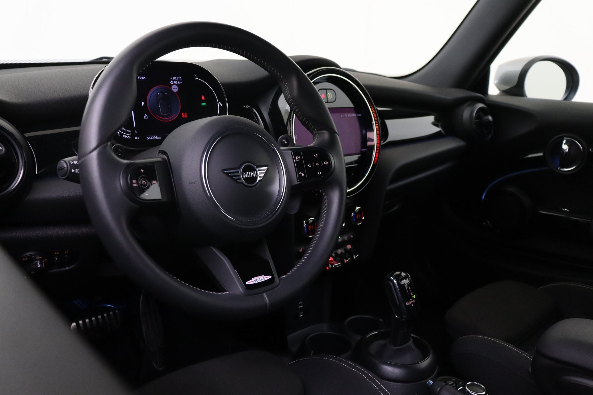 MINI Cabrio Cooper S JCW Automaat / JCW Sportstoelen / Comfo, Auto's, Mini, 1300 kg, Gebruikt, Leder en Stof, Bedrijf