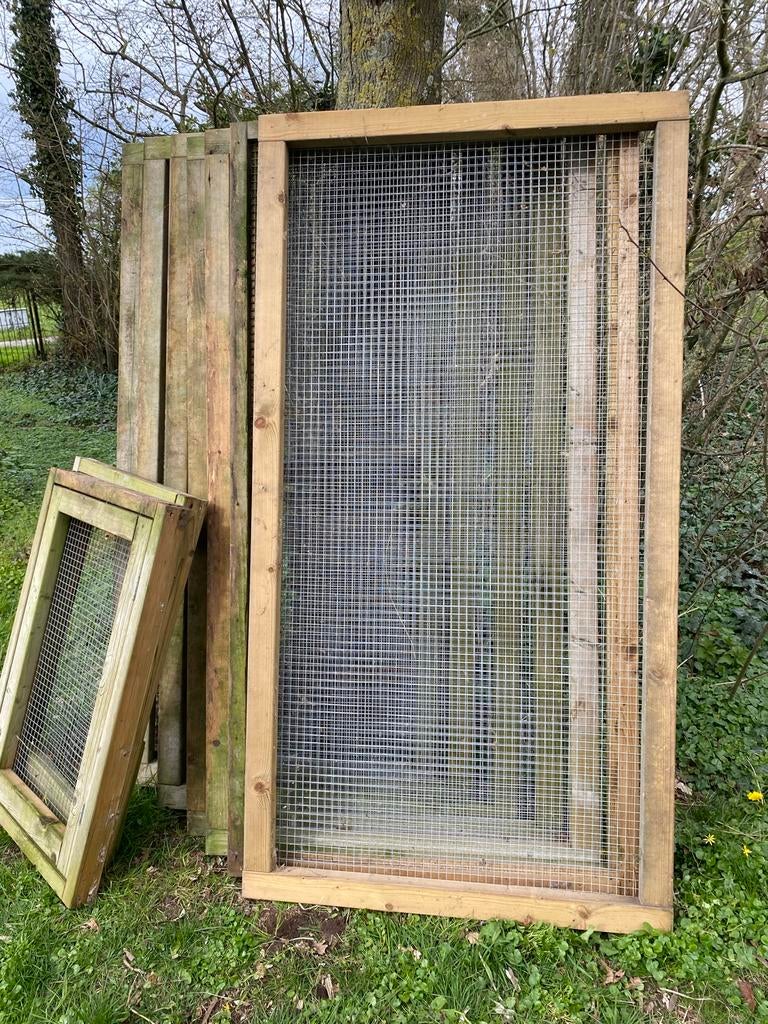 Dieren ren, Dieren en Toebehoren, Knaagdieren en Konijnen | Hokken en Kooien, Ophalen, 110 cm of meer, Zo goed als nieuw, Konijn