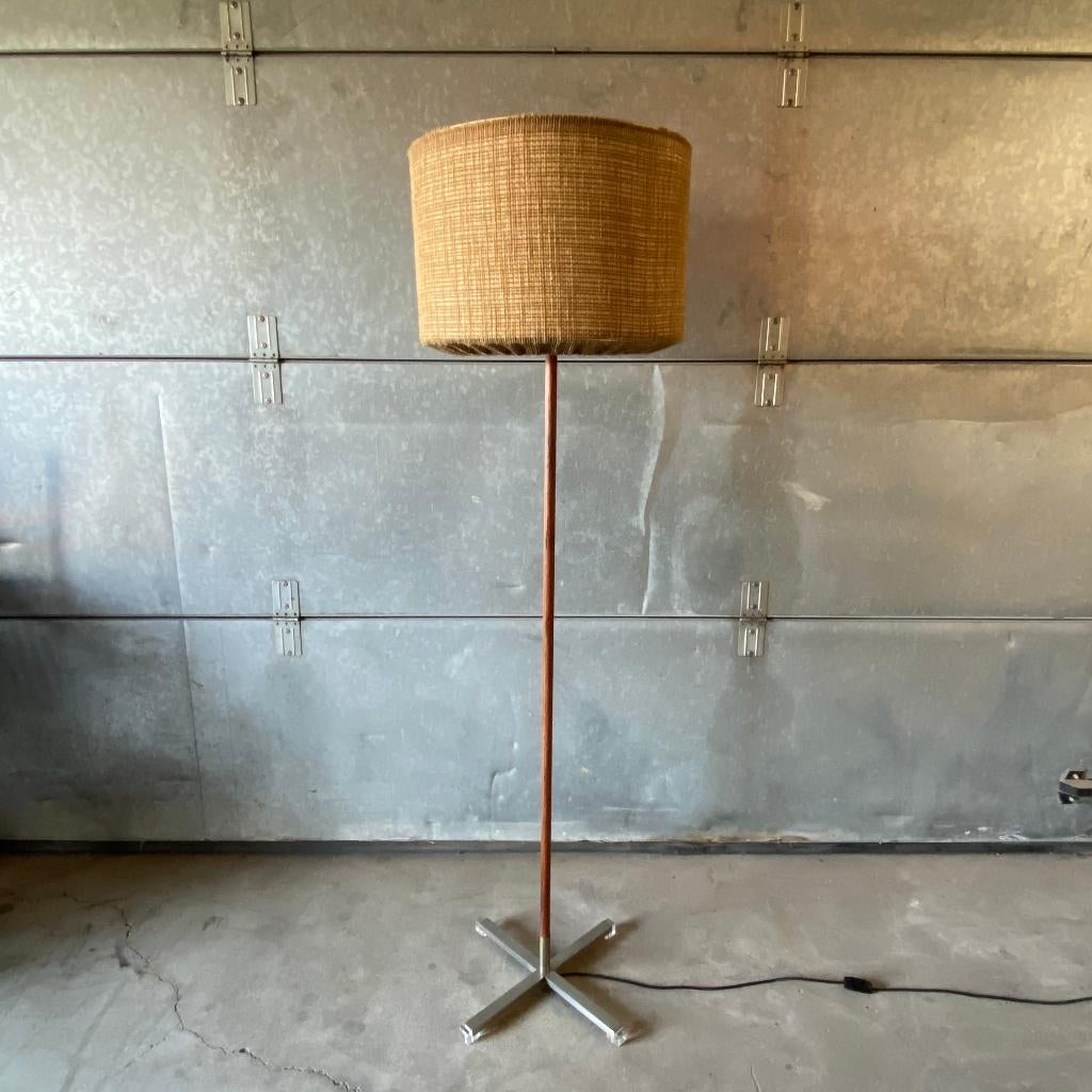 vintage jaren 50 60 Artiforte vloerlamp teak metaal, Huis en Inrichting, Ophalen, Gebruikt, Kalmar, Artiforte