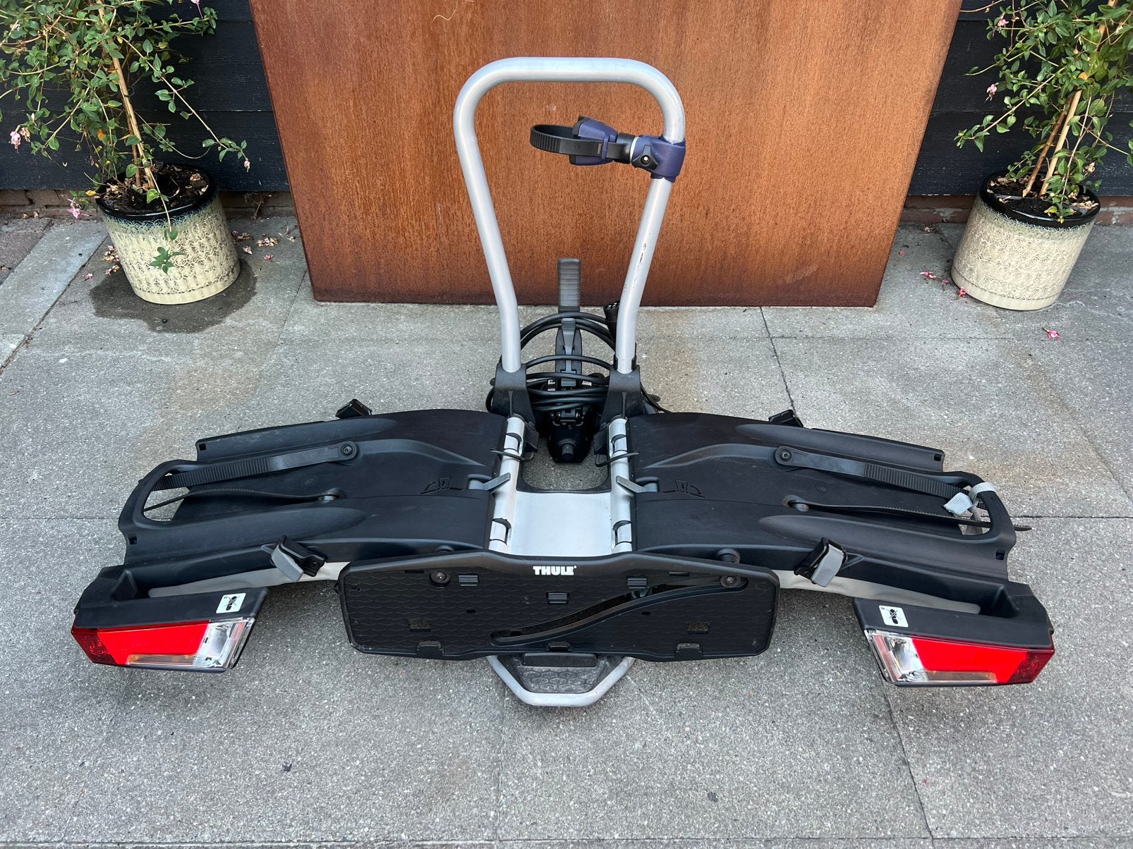 Thule opvouwbare trekhaakfietsendrager, Ophalen, Zo goed als nieuw, Trekhaakdrager