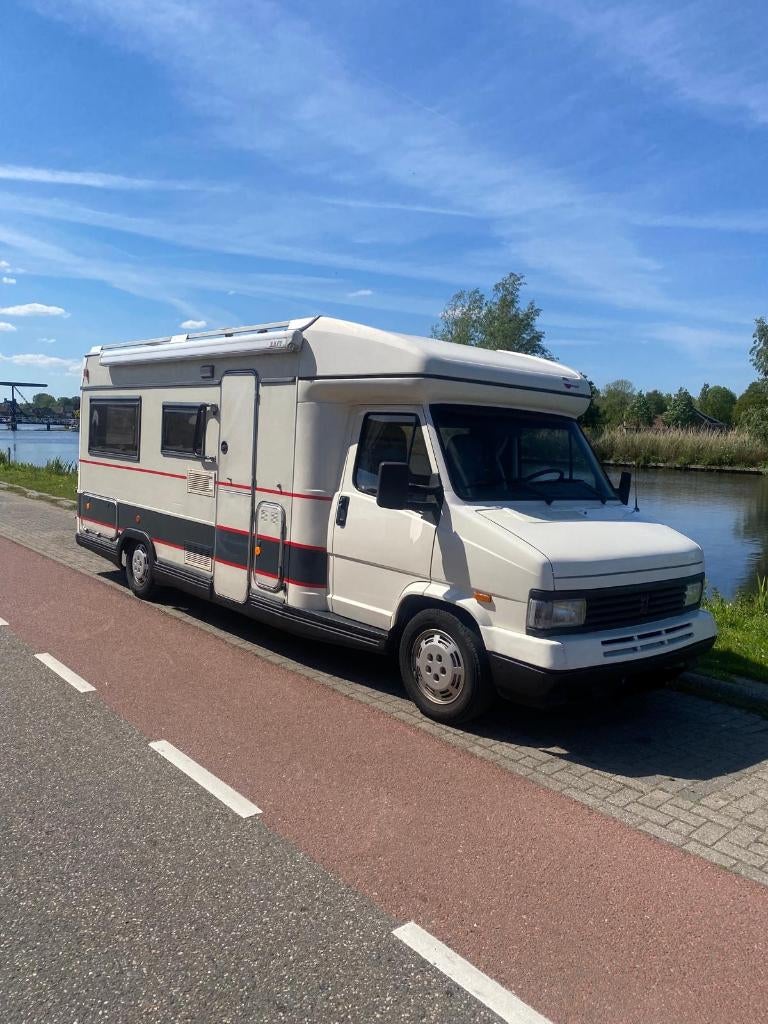 Peugeot Bürstner 290 2,5 TD, Chemisch toilet, Ringverwarming, Fiat, Afzuigkap