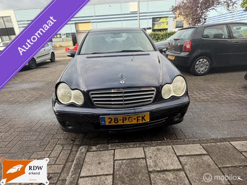 Mercedes c klasse automaat benzine, Auto's, Automaat, Automatische klimaatregeling, Achterwielaandrijving, Gebruikt