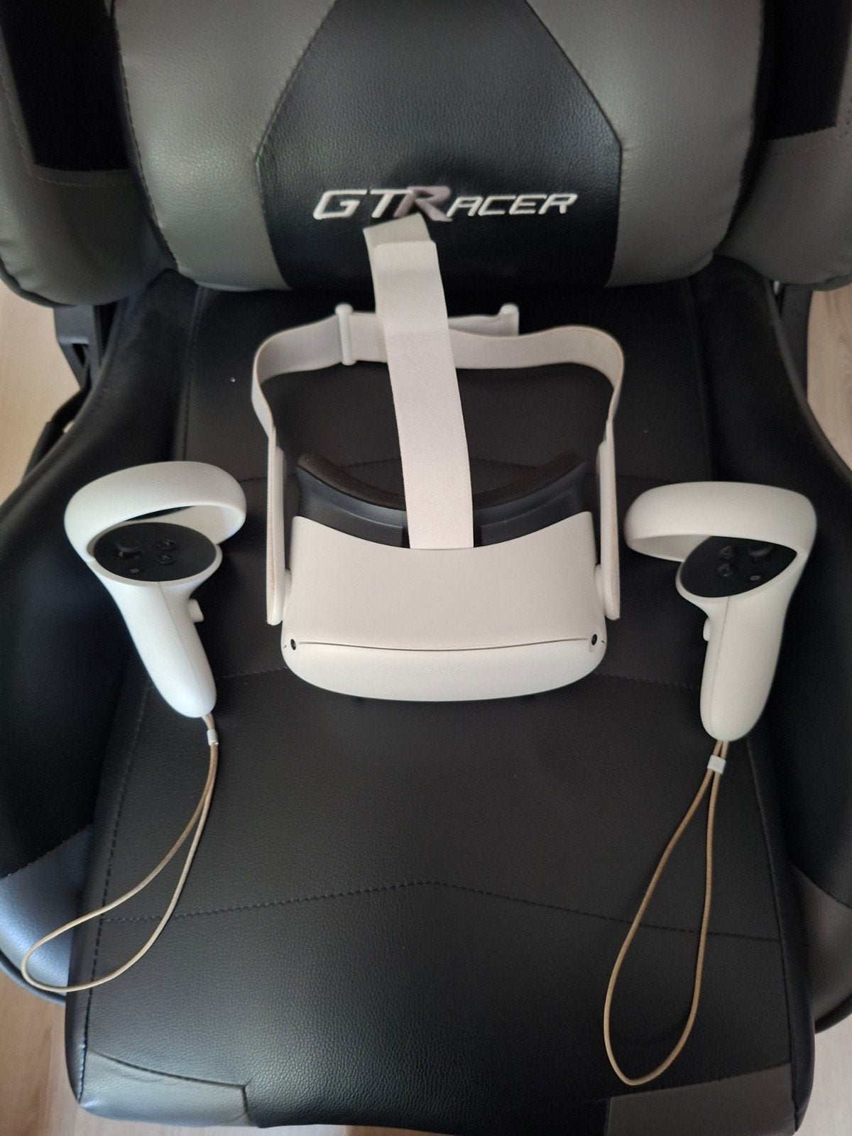 Oculus Quest 2, Ophalen of Verzenden
