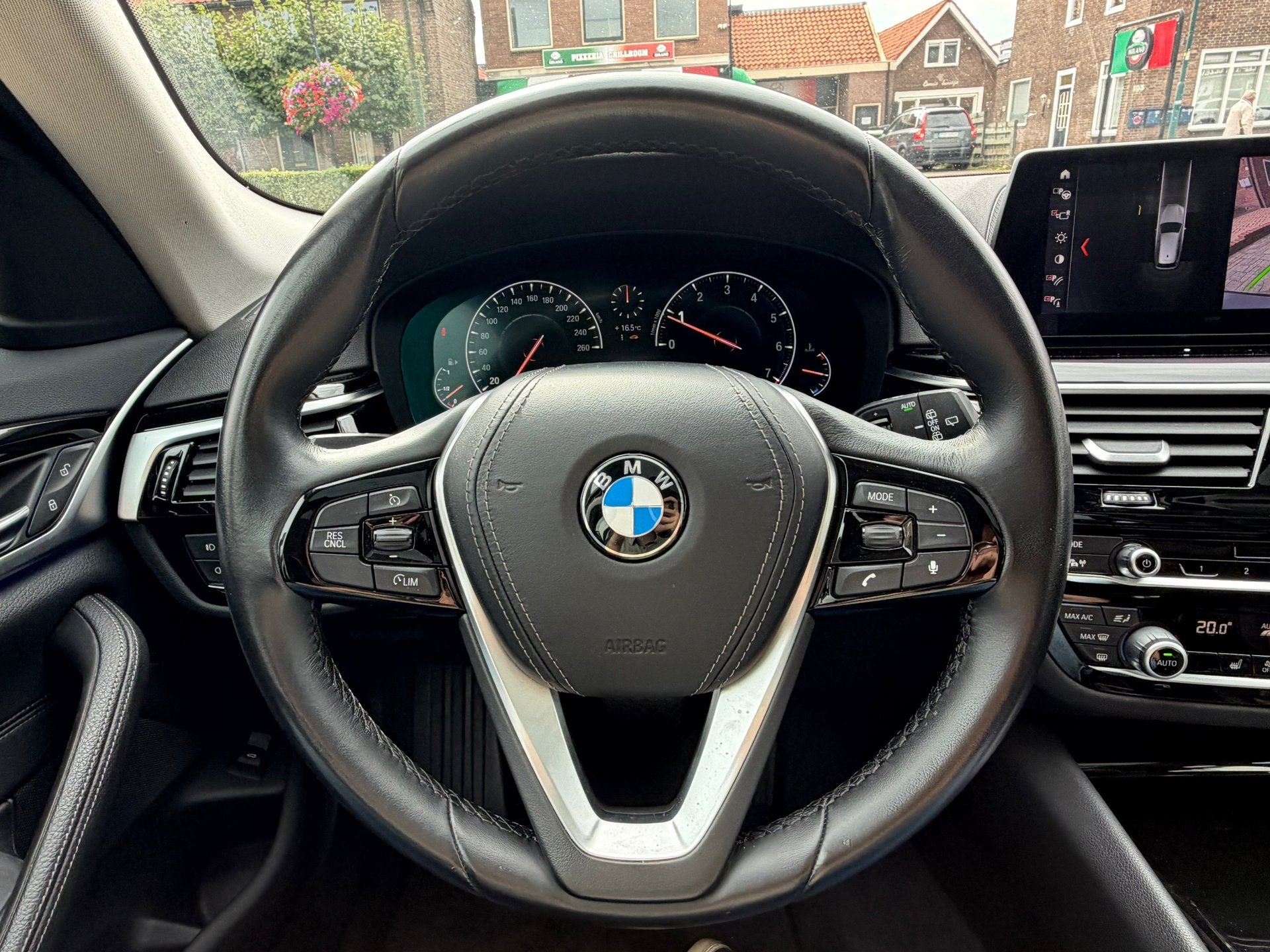 Foto 18 van BMW 5-serie Touring 520i High Executive Edition,Panoramadak,