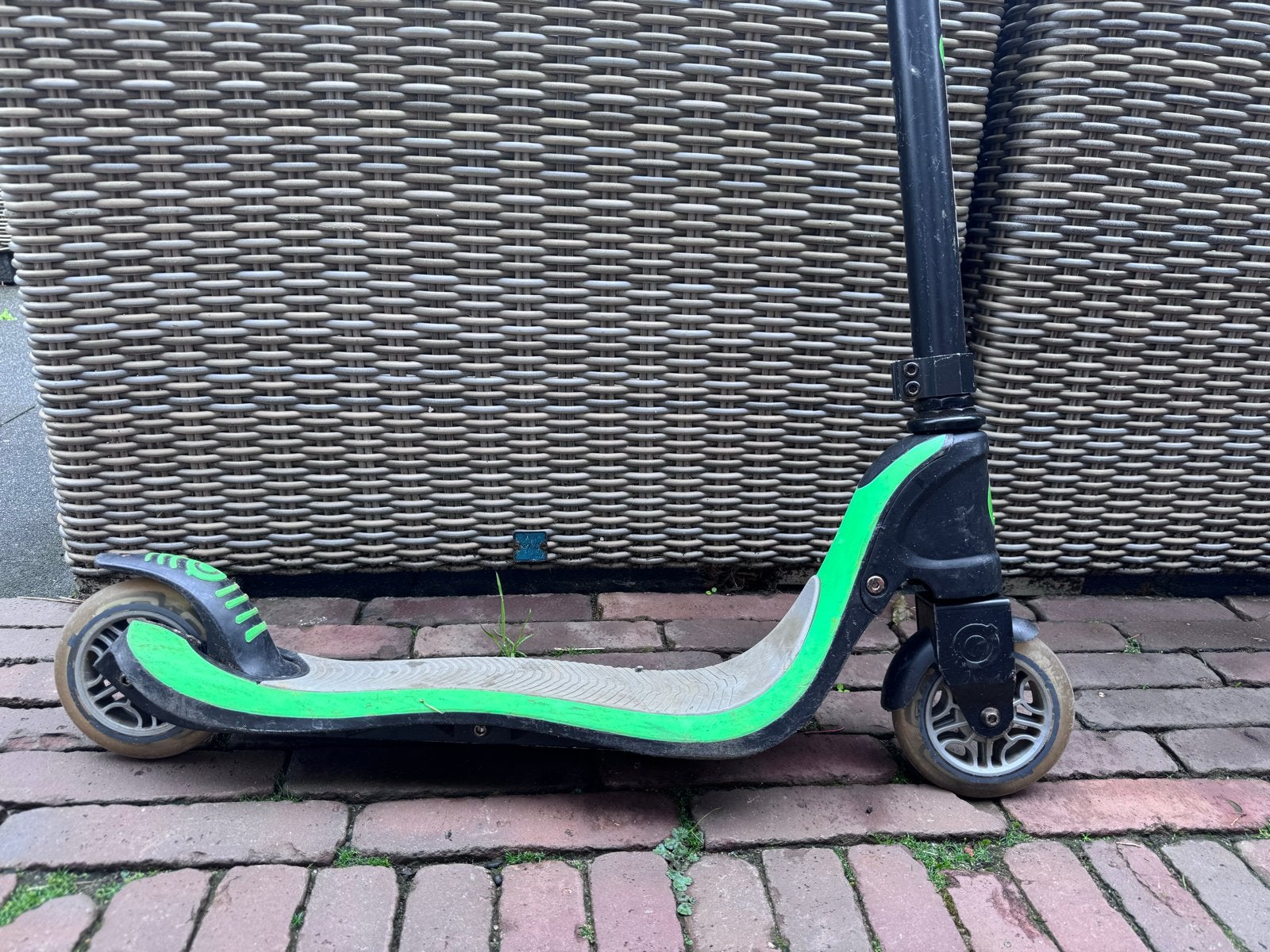 Stuntstep Globber Kinderstep - Groen/Zwart, Ophalen, Gebruikt, Gewone step