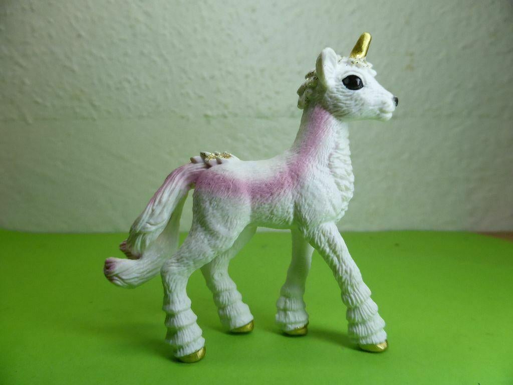 Schleich 82931 Bayala veulen skadi, Ophalen of Verzenden, Zo goed als nieuw, Overige soorten, Beeldje of Figuurtje