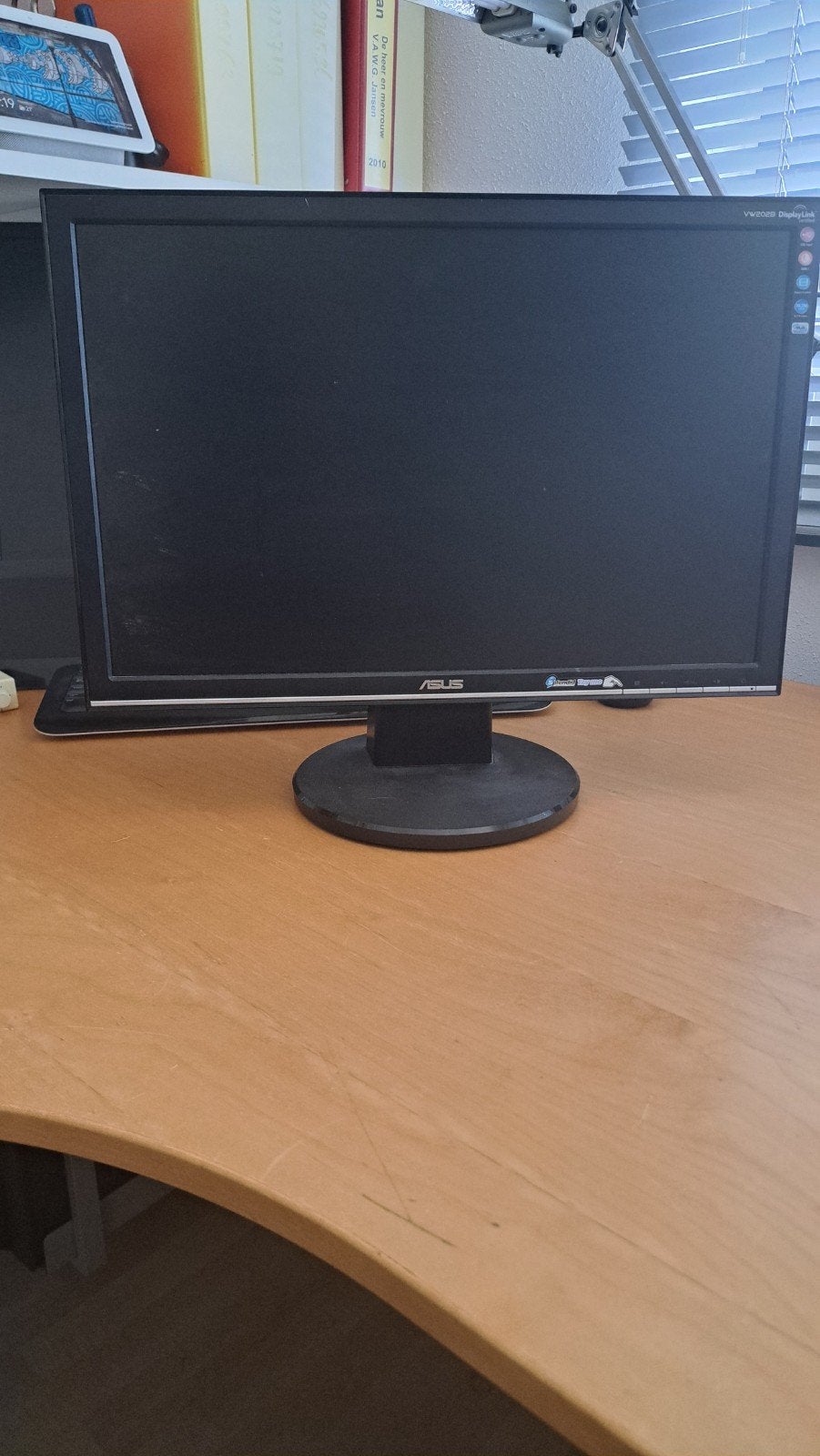 ASUS VW202B 22" LCD Monitor met HDMI / VGA aansluiting, Gebruikt, 3 tot 5 ms, Full HD, Overige typen