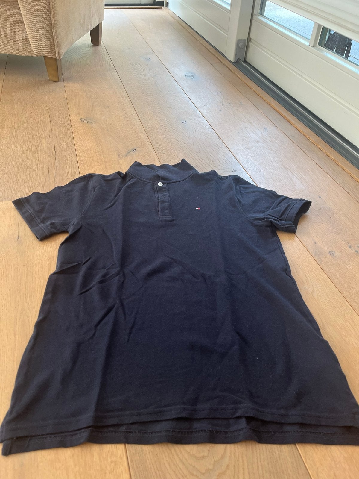 Tommy Hilfiger polo shirt donkerblauw maat 176, Kinderen en Baby's, Ophalen of Verzenden, Zo goed als nieuw