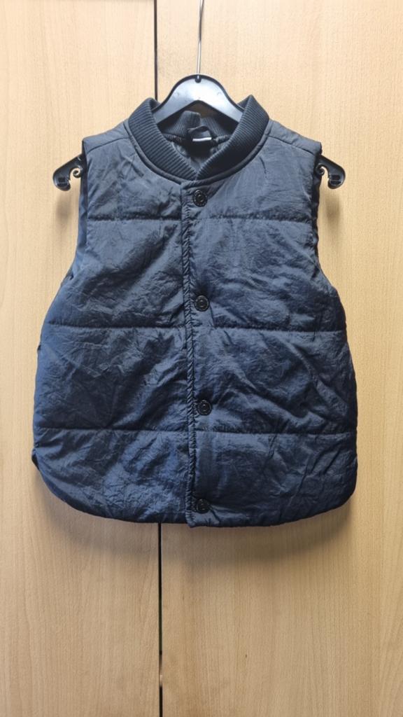 Zeeman zwarte bodywarmer maat 110/116, Kinderen en Baby's, Kinderkleding | Maat 110, Zeeman, Gebruikt, Jongen of Meisje, Ophalen of Verzenden