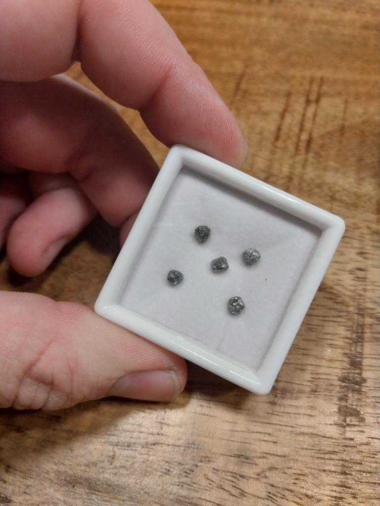 5 ruwe diamant kristallen, Ophalen of Verzenden, Zo goed als nieuw