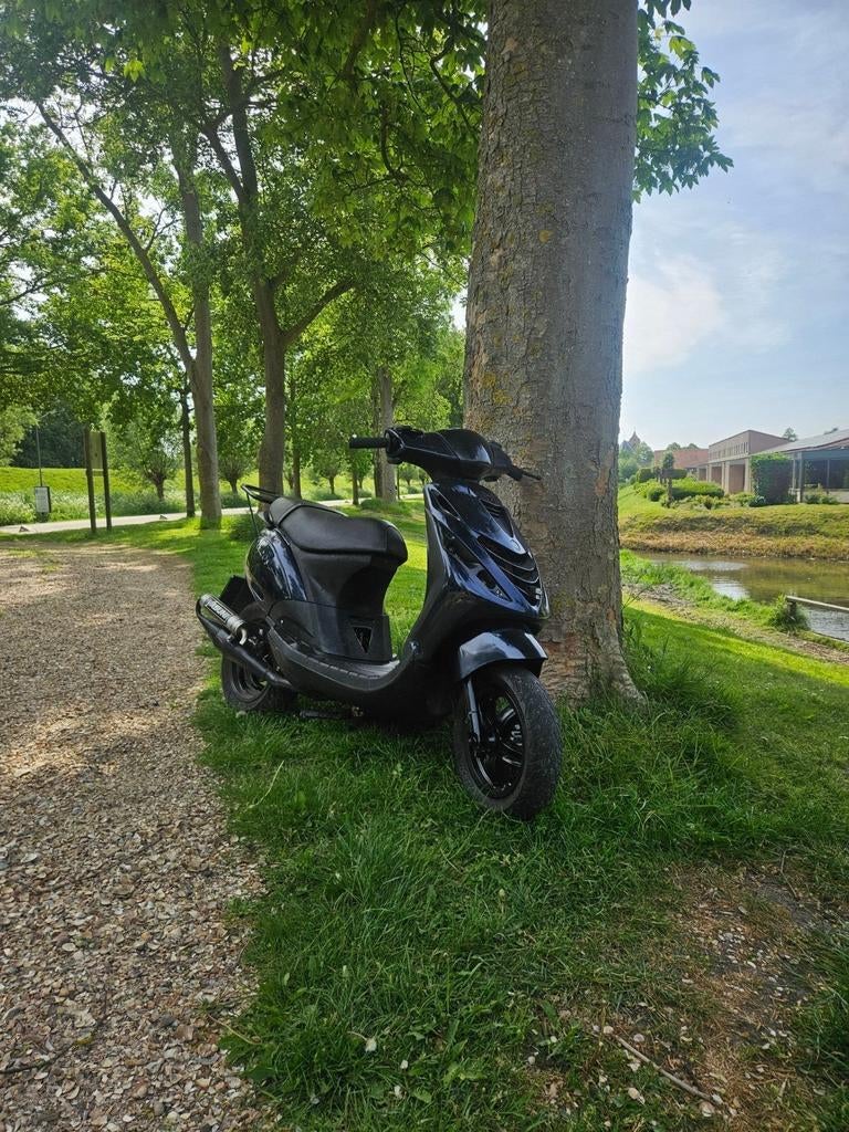 Piaggio Zip 70cc Runnerblok - Krachtige Scooter, Fietsen en Brommers, Scooters | Piaggio, Ophalen, Tweetakt, Maximaal 45 km/u