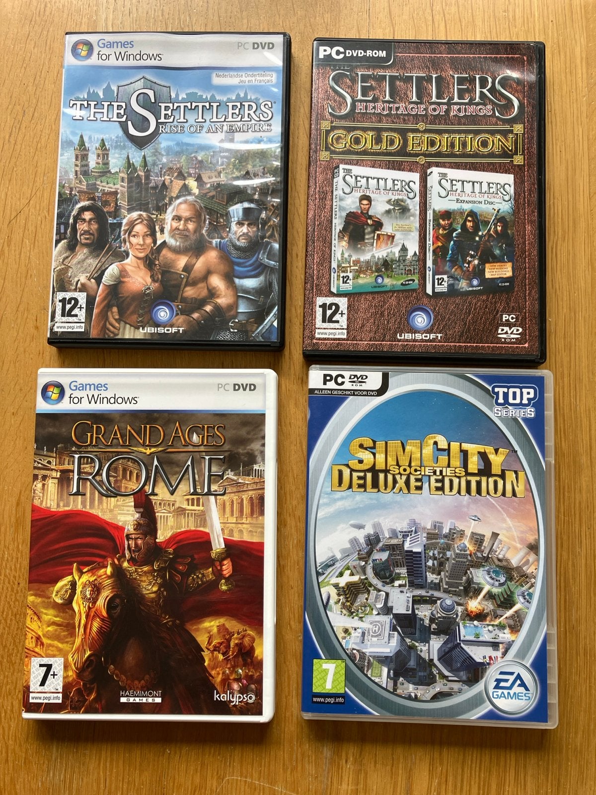 PC Games: The Settlers, Grand Ages Rome, SimCity Societies, Ophalen, Gebruikt, 1 speler, Strategie en Constructie