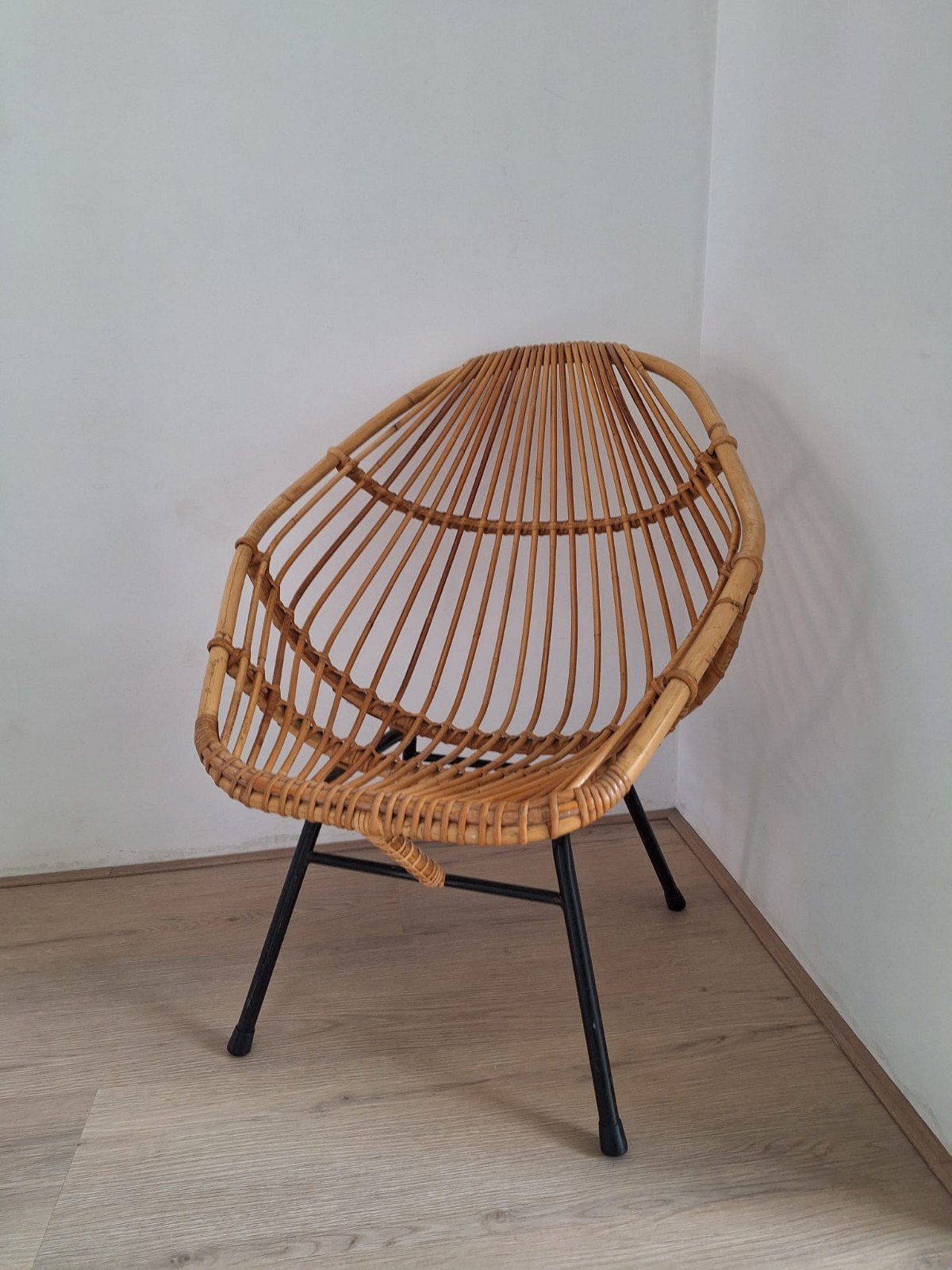 Vintage bamboe rotan kuipstoel eyecatcher, Ophalen