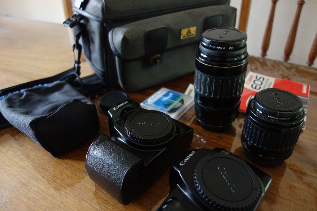 Set Canon EOS camara´s met 2 zoom- (/tele-) lenzen (analoog), Ophalen, Gebruikt, Spiegelreflex, Canon