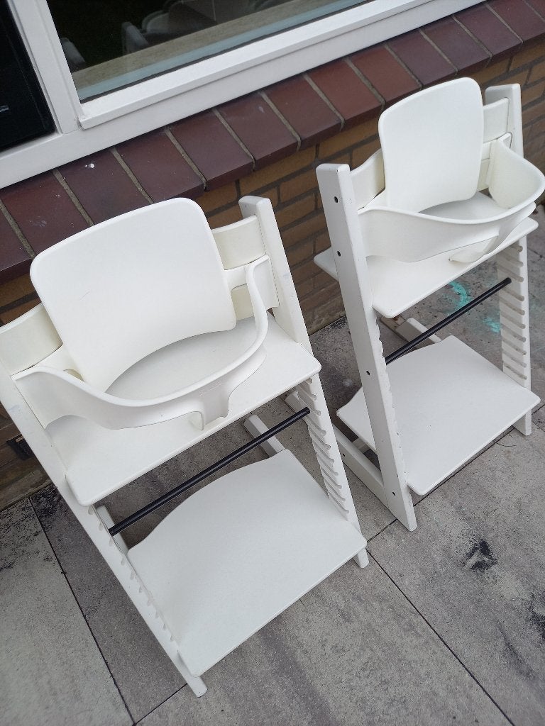 2x Stokke Tripp Trapp kinderstoel, wit, met babyset, Ophalen, Gebruikt, Meegroeistoel, Stoelverkleiner