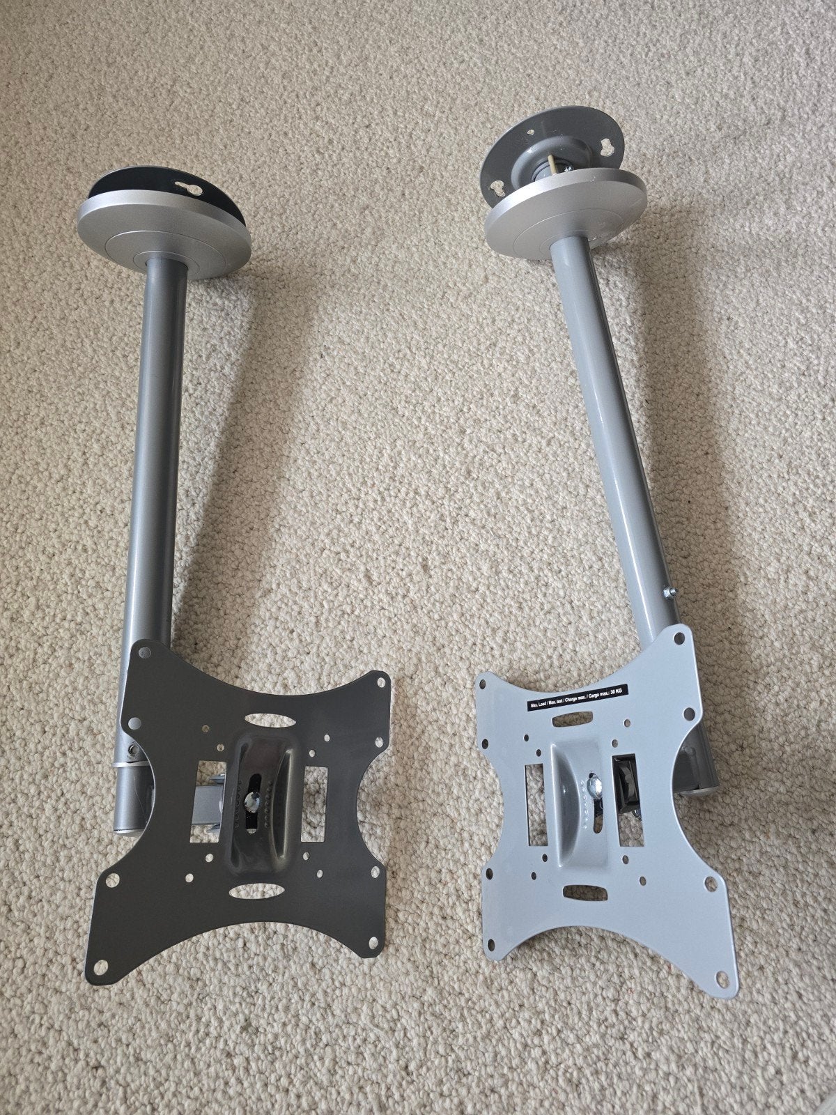 2x Plafondbeugel voor TV/Monitor - Max 30 KG, Ophalen, Gebruikt