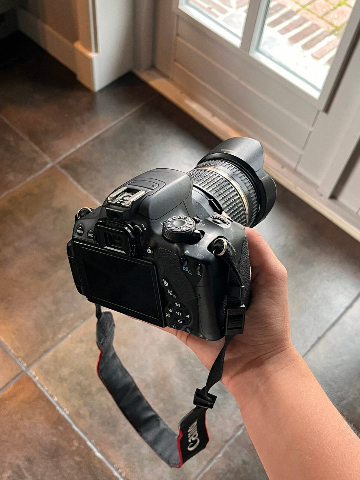 Canon Eos 700D, Audio, Tv en Foto, Fotocamera's Digitaal, Ophalen, Zo goed als nieuw, Canon, Geen optische zoom