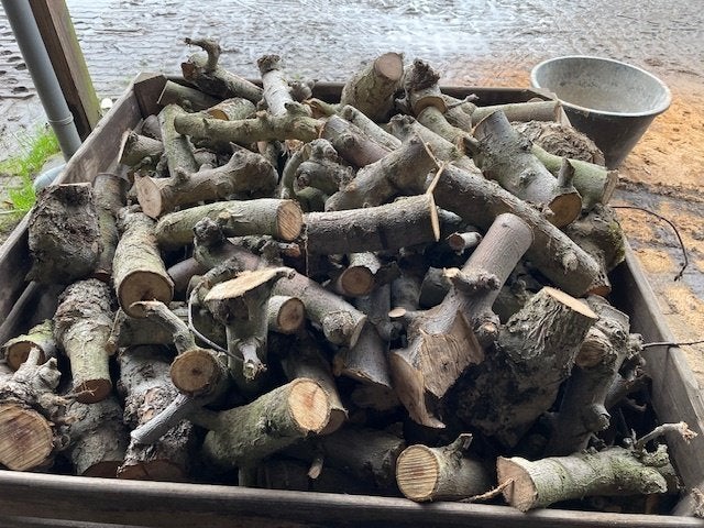 Openhaardhout Haardhout Kachelhout Appelhout Fruitbomenhout, Tuin en Terras, Haardhout, 3 tot 6 m³, Ophalen, Overige houtsoorten