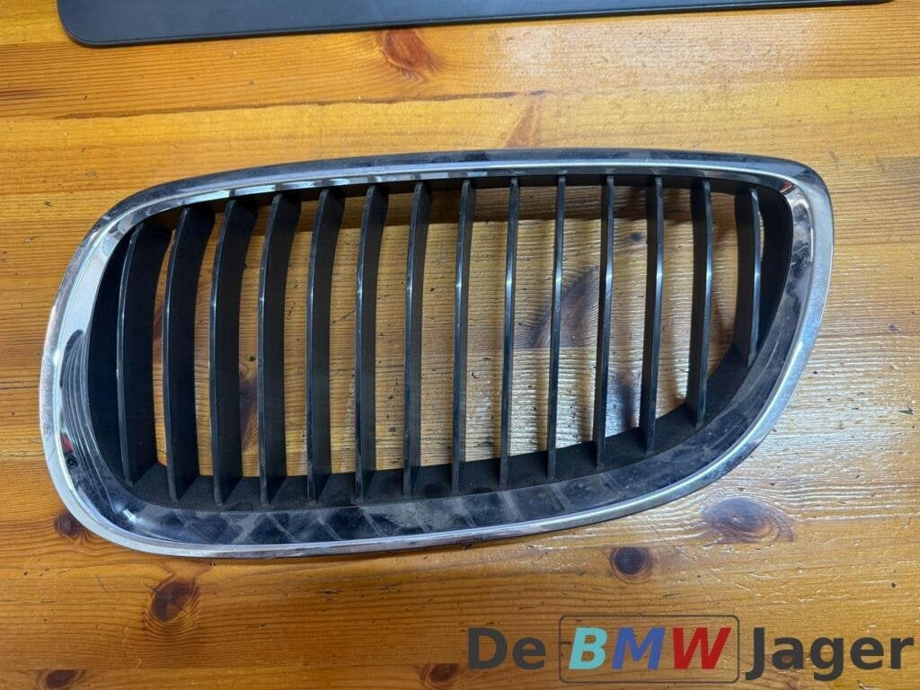 Grille links zwart BMW 3-serie E90 lci E91 lci L224059, Gebruikt, Ophalen of Verzenden, BMW