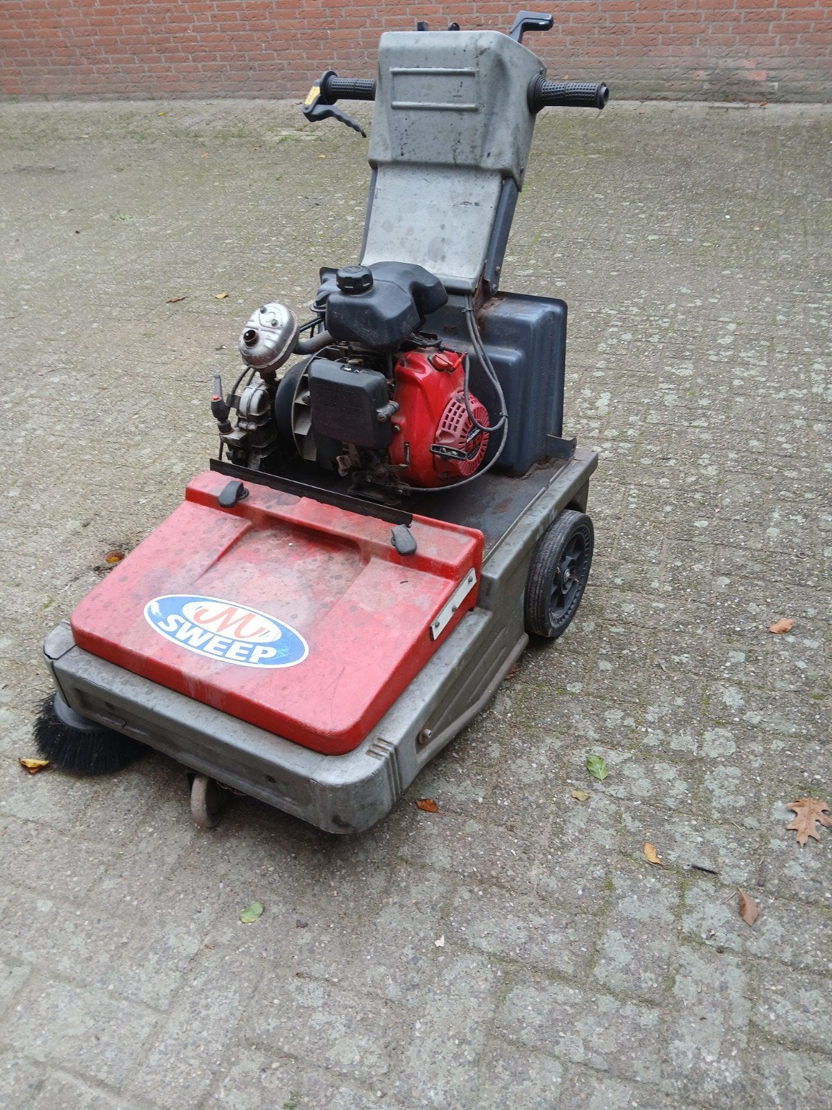 M-Sweep Veegmachine - Krachtige Benzine Veegmachine, Ophalen, Gebruikt, Overige typen