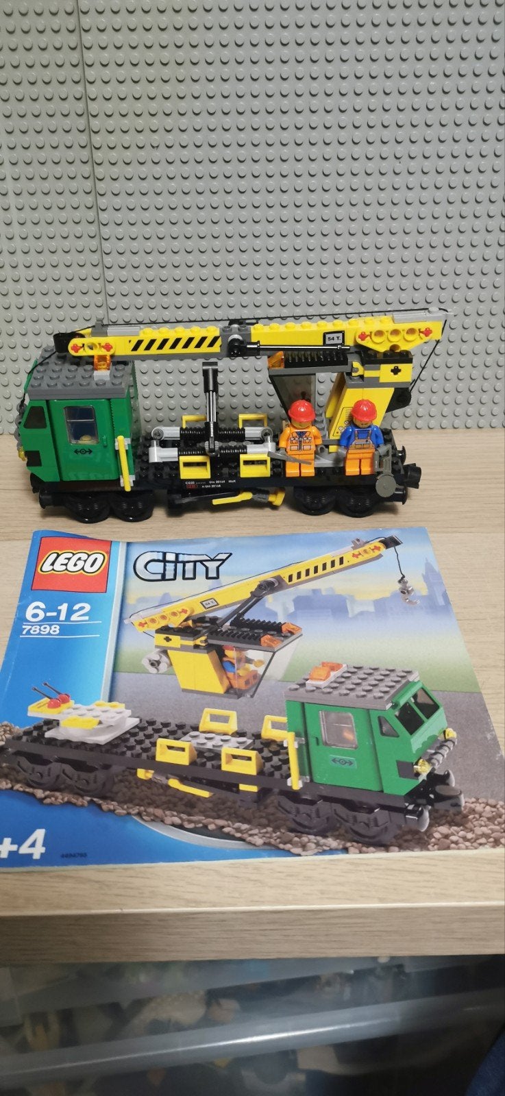 9e Lego City 7898 Hijskraan Wagon met boekje en poppetjes, Compleet, Lego, Ophalen of Verzenden, Complete set