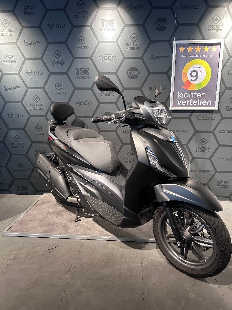 PIAGGIO BEVERLY S 400 2022 7.773KM, Motoren, 400 cc, Scooter, Occasion, Bedrijf