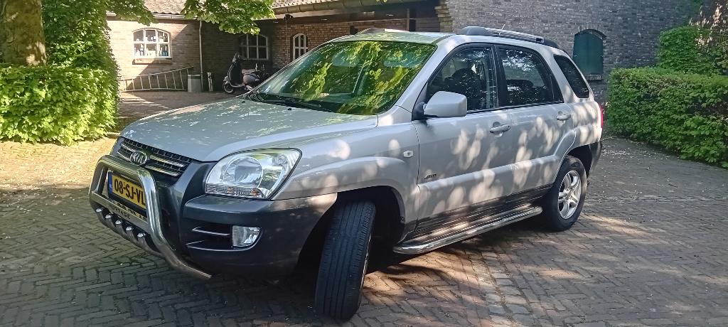 Kia Sportage 2.7 4WD V6 AUTO. 2006 Grijs uniek TOP STAAT !, Automaat, Automatische klimaatregeling, Zwart, Bedrijf