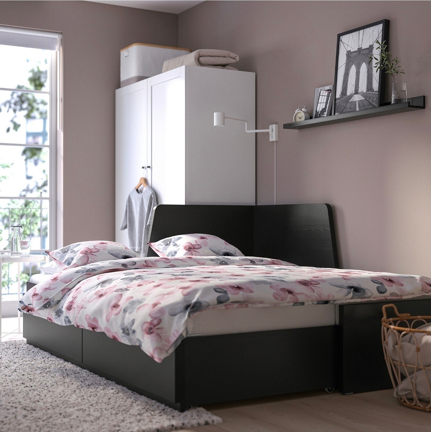 IKEA Flekke bedbank met 2 lades en uitschuifbaar bed, Huis en Inrichting, Verstelbaar, Zwart, Modern, Functioneel, Tweepersoons
