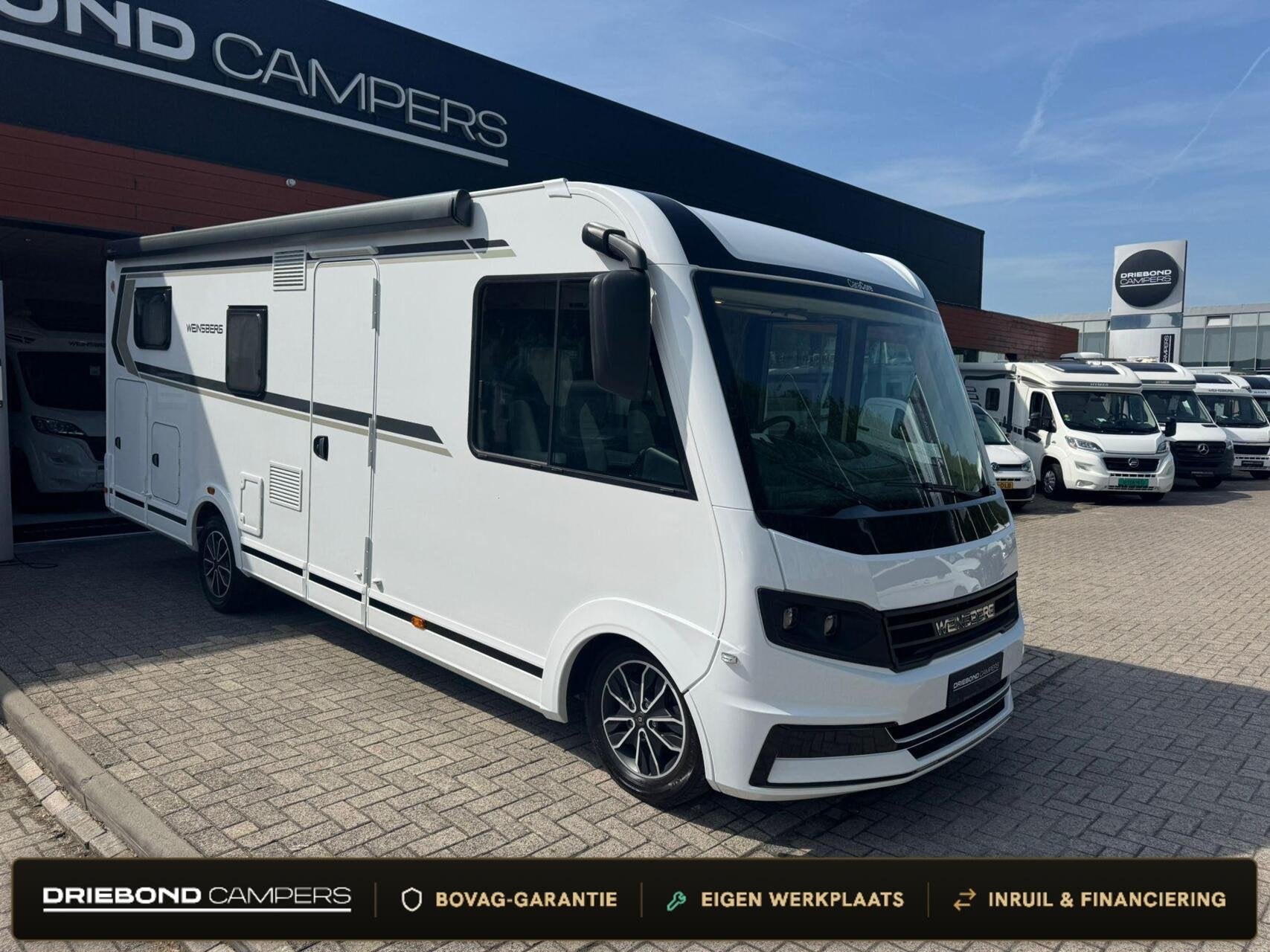 Weinsberg 700MEG CaraCore 9T-Automaat Enkele Bedden Hefbed L, Caravans en Kamperen, Weinsberg, Airbags, 7 tot 8 meter, Bedrijf