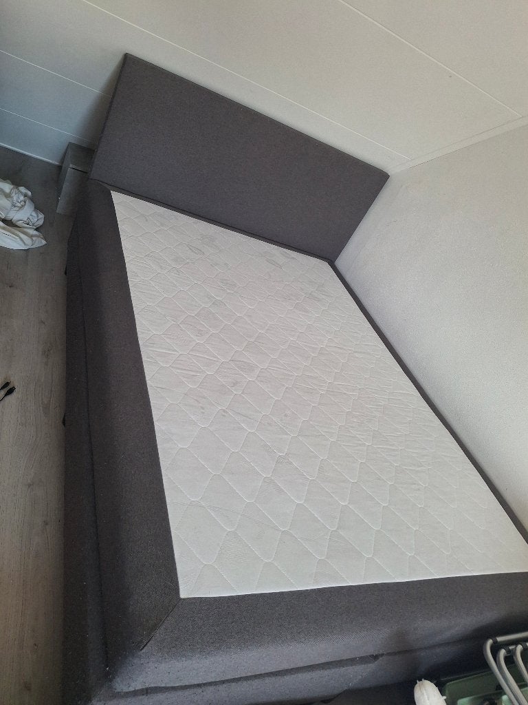 Twijfelaar bed, Ophalen, Gebruikt, Bruin, 140 cm