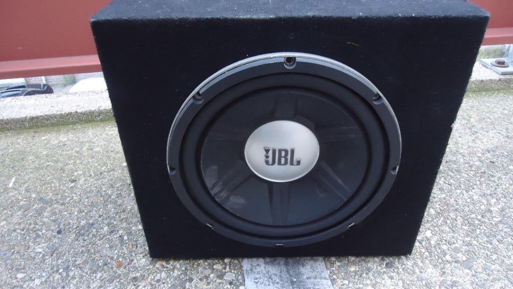 TE KOOP JBL GT 5 SUBWOOFER 12 INCH1350 WATT 350 WATT RMS, Auto diversen, Ophalen, Zo goed als nieuw