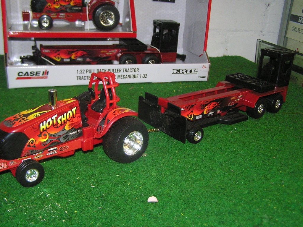 trekkertrek sleepwagen truck en tractor pulling, Ophalen of Verzenden, Nieuw, Tractor of Landbouw, ERTL