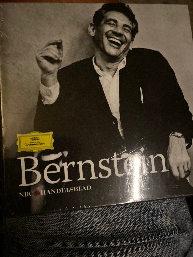Bernstein Klassieke Iconen - NRC Handelsblad (Nog geseald!), Boxset, Ophalen of Verzenden, Inclusief boekje, Nieuw in verpakking