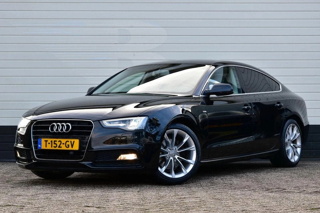 Audi A5 1.8 TFSI Sport * S-LINE * APPLE CAR PLAY * ONDERHOUD, Auto's, Audi, Voorwielaandrijving, Stof, Gebruikt, 4 cilinders