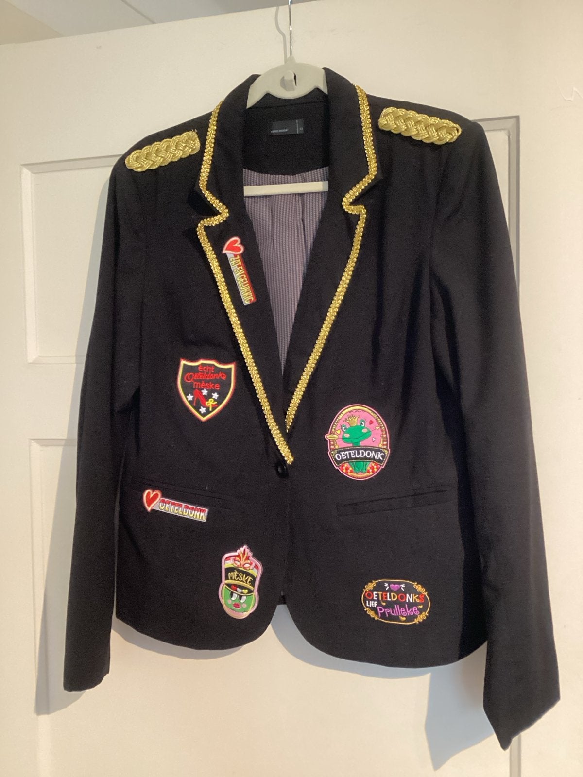 Oeteldonk dames jasje maat 42 - nieuw gepimpt., Ophalen of Verzenden, Gedragen, Maat 42/44 (L), Carnaval