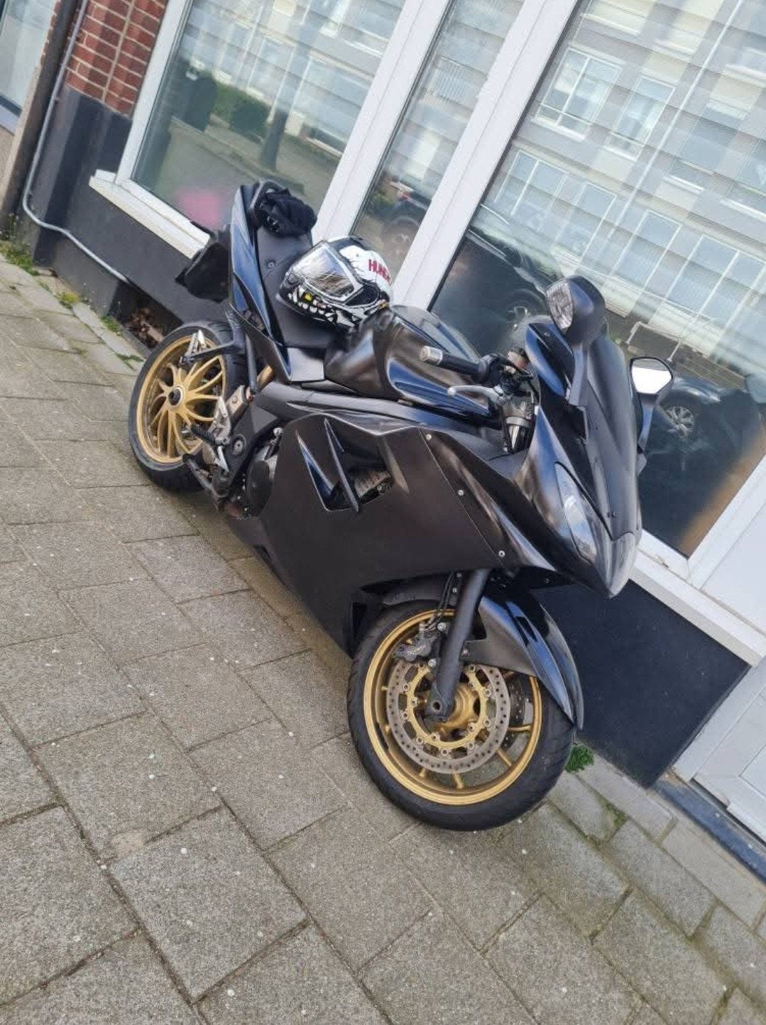Triumph sprint ST 1050 Volledig aangepakt!, Motoren, Motoren | Triumph, 1049 cc, Occasion, Motorrijbewijs A, 3 cilinders