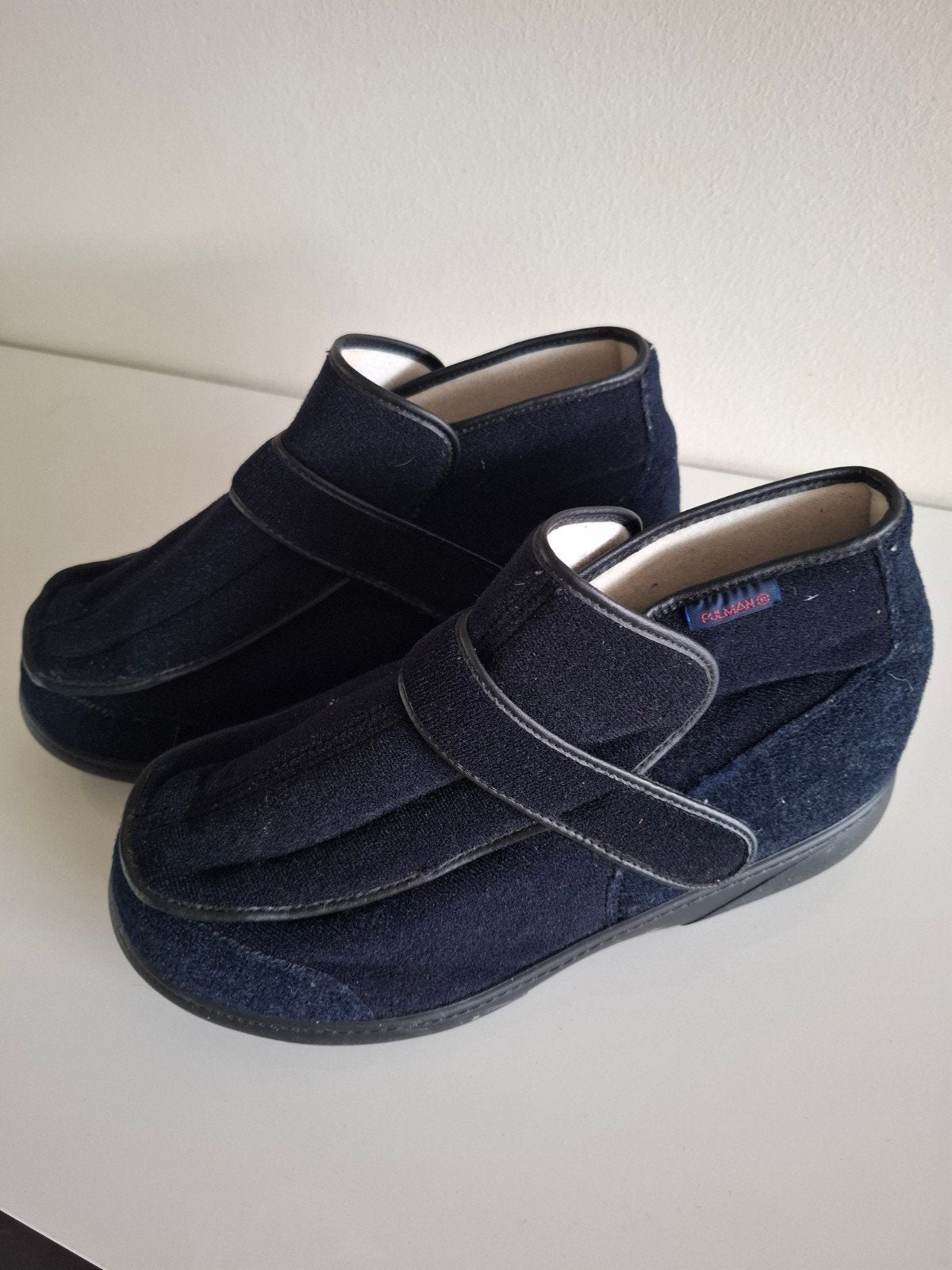 Verbandschoenen 45, Ophalen of Verzenden, Zo goed als nieuw, Pulman, Blauw