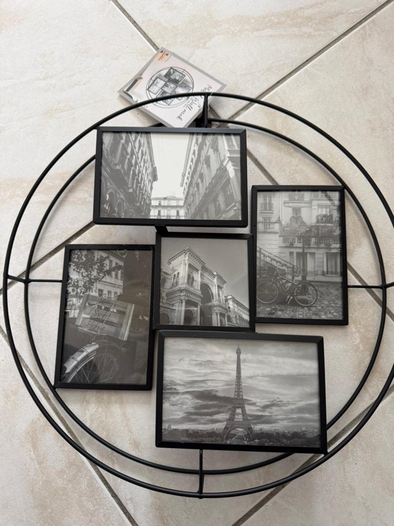 Metalen fotolijst met 5 kaders - Zwart, rond design, Ophalen of Verzenden, Zo goed als nieuw, Metaal of Aluminium, 50 tot 75 cm